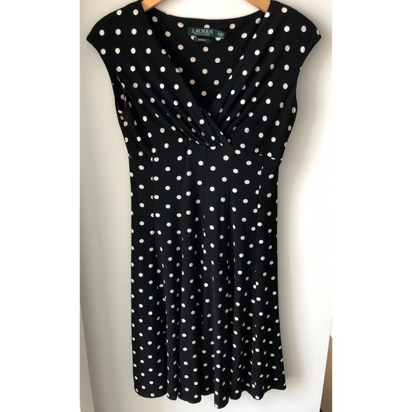 Lauren Ralph Lauren Black & White Polkadot Dress Size 2P - Picture 14 of 14